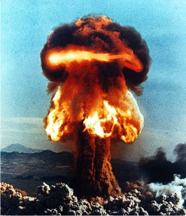 Photographie d'une bombe atomique